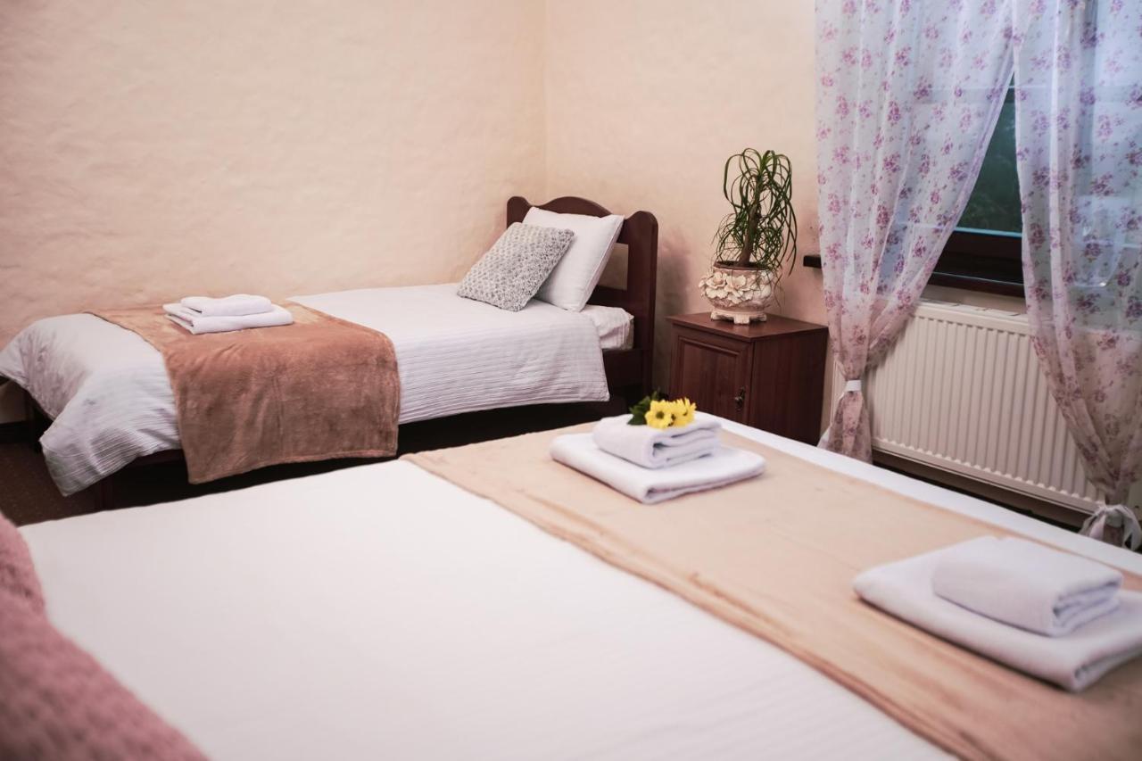 Fazenda Na Goncharakh Hotel Ganchary Ngoại thất bức ảnh