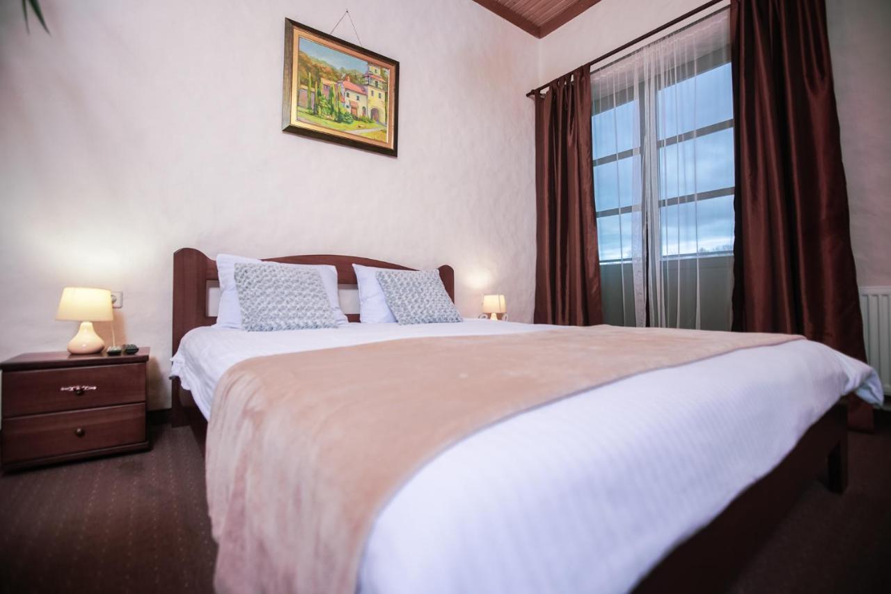 Fazenda Na Goncharakh Hotel Ganchary Ngoại thất bức ảnh